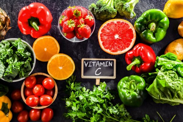 fruits et légumes riches en vitamines C dans l'alimentation